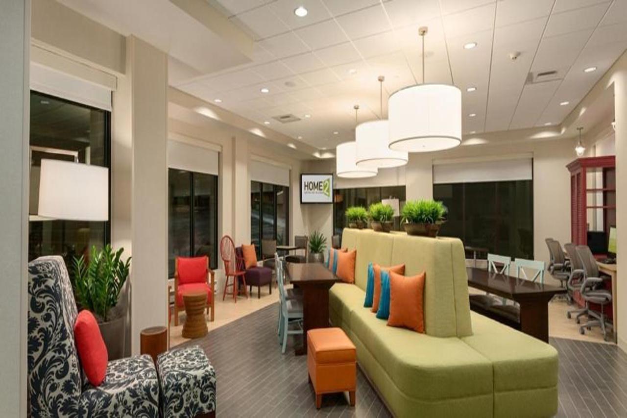 Home2 Suites By Hilton Чарлс Таун Екстериор снимка