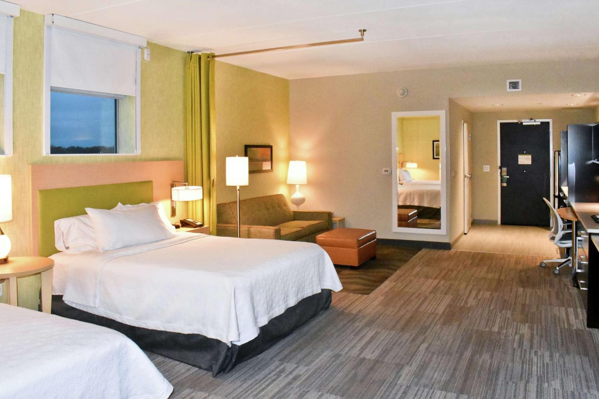 Home2 Suites By Hilton Чарлс Таун Екстериор снимка