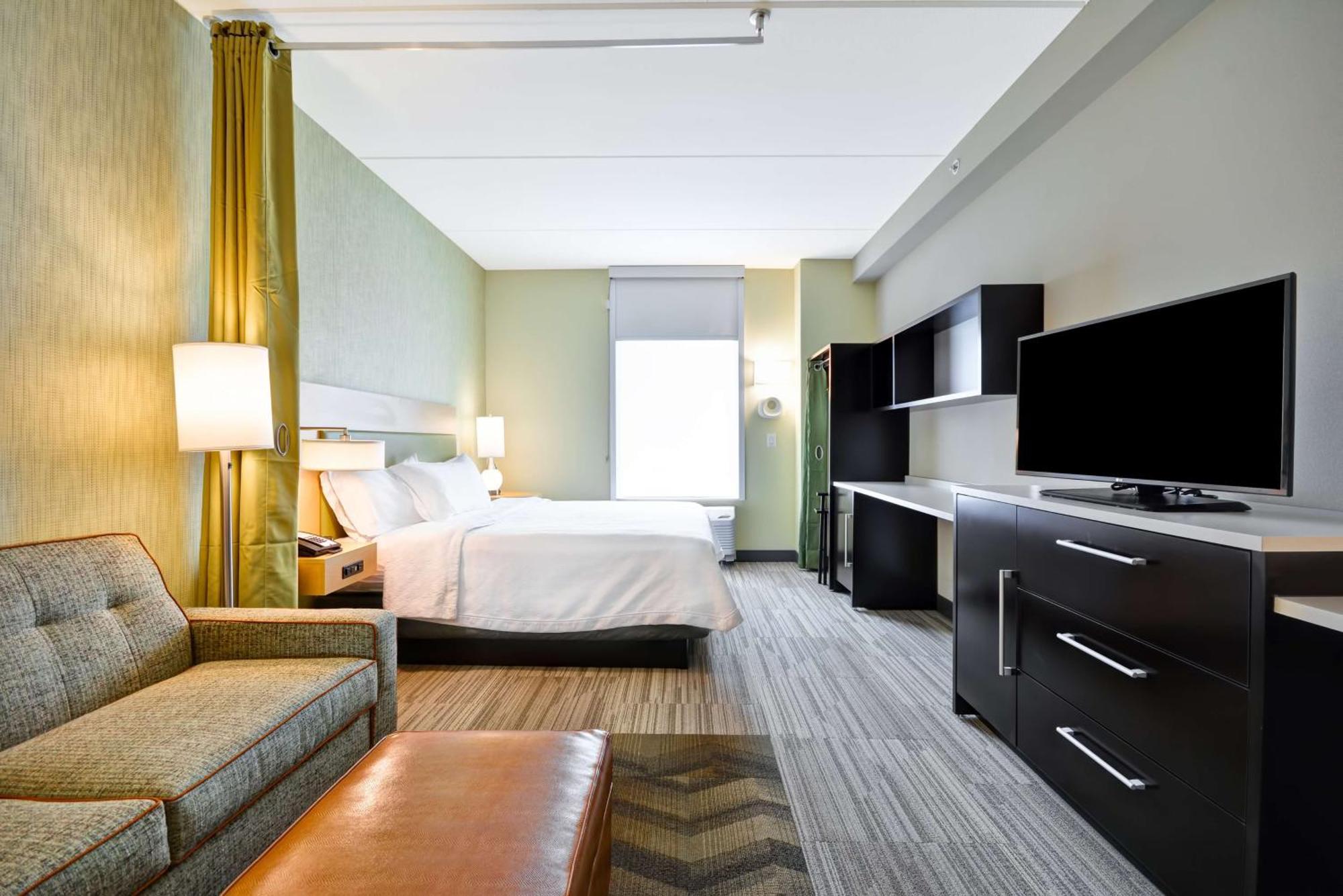Home2 Suites By Hilton Чарлс Таун Екстериор снимка